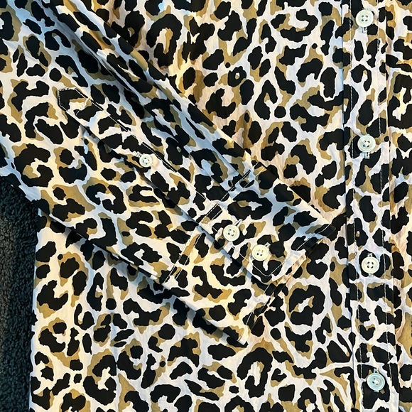 NWT J. Crew leopard button-up cotton poplin shirt in signature fit - Picture 5 of 9